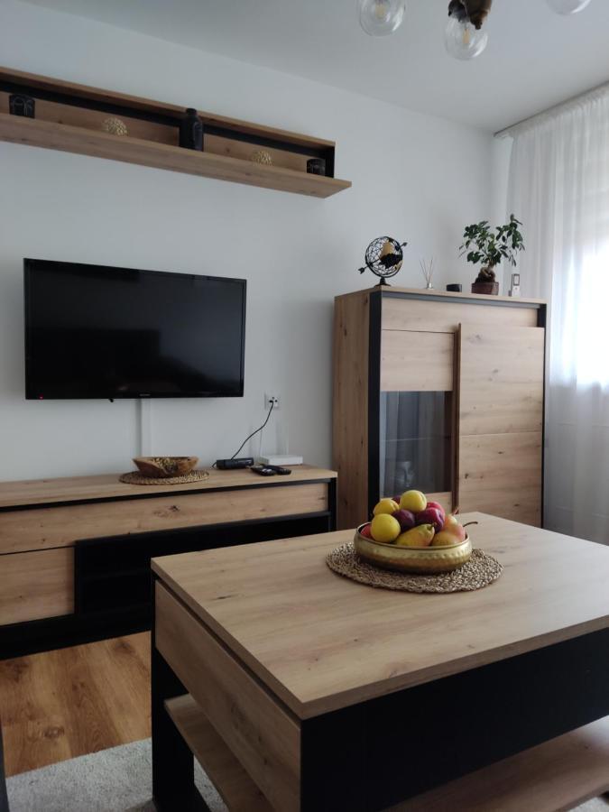 Apartament Janis Apartment ซาตอร์ ภายนอก รูปภาพ